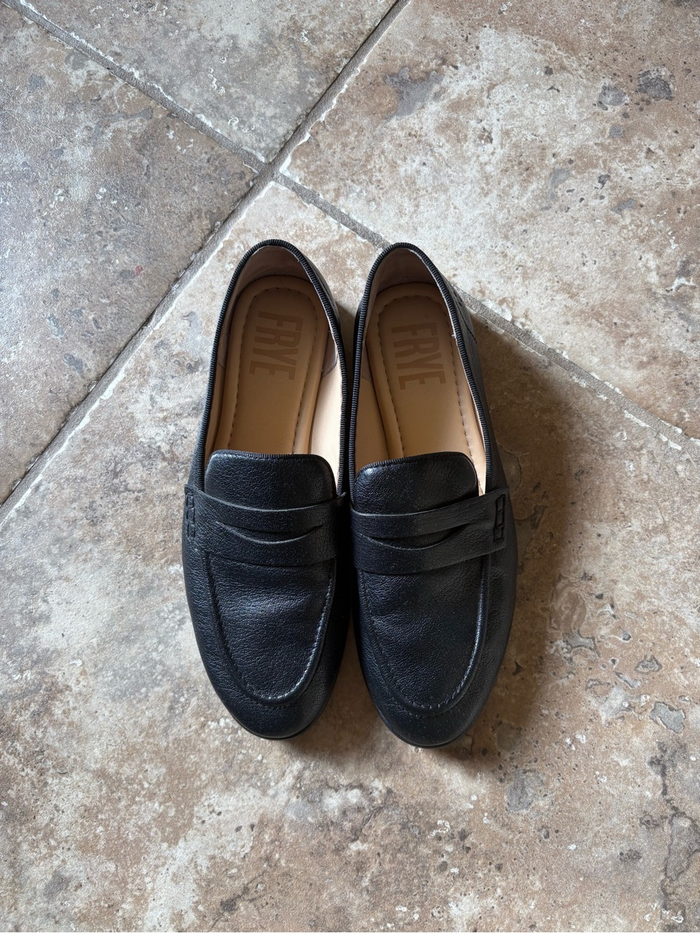 FRYE Faith Leather Penny Loafers Black Leather Penny Loafers for Women SZ 7 - Picture 2 of 3